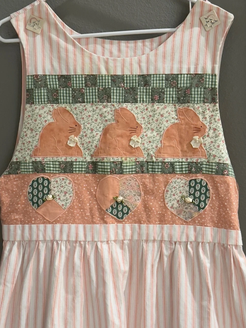 Girls  handmade quilted Pink Striped Dress with Decorative Border and bunnies. - Picture 4 of 7